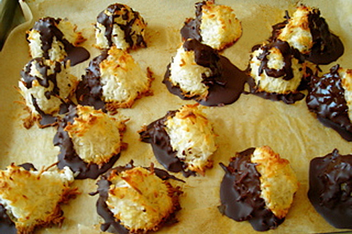 Chocolate Dipped Eggless Macaroons photo