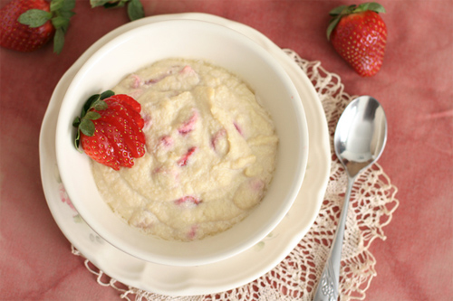 Grain-Free Strawberries 'n Cream Porridge Recipe photo