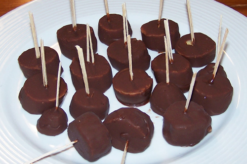 Frozen, Banana Pops (with Chocolate, Coconut Shell)