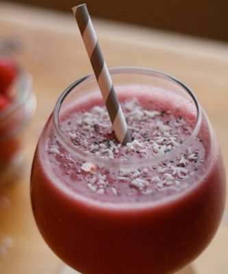 Raspberry, Coconut Smoothie