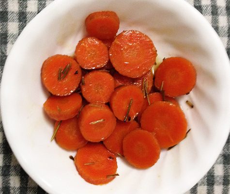 Maple Glazed Carrots with Coconut Oil