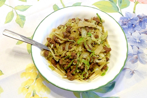Savory Meat and Cabbage Curry