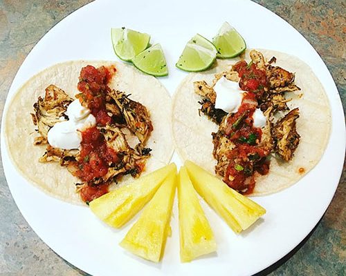 Skillet Chicken with Jalapeño-Lime Sauce for Soft Tacos