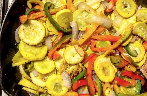 Yellow Squash and Bell Pepper Sauté