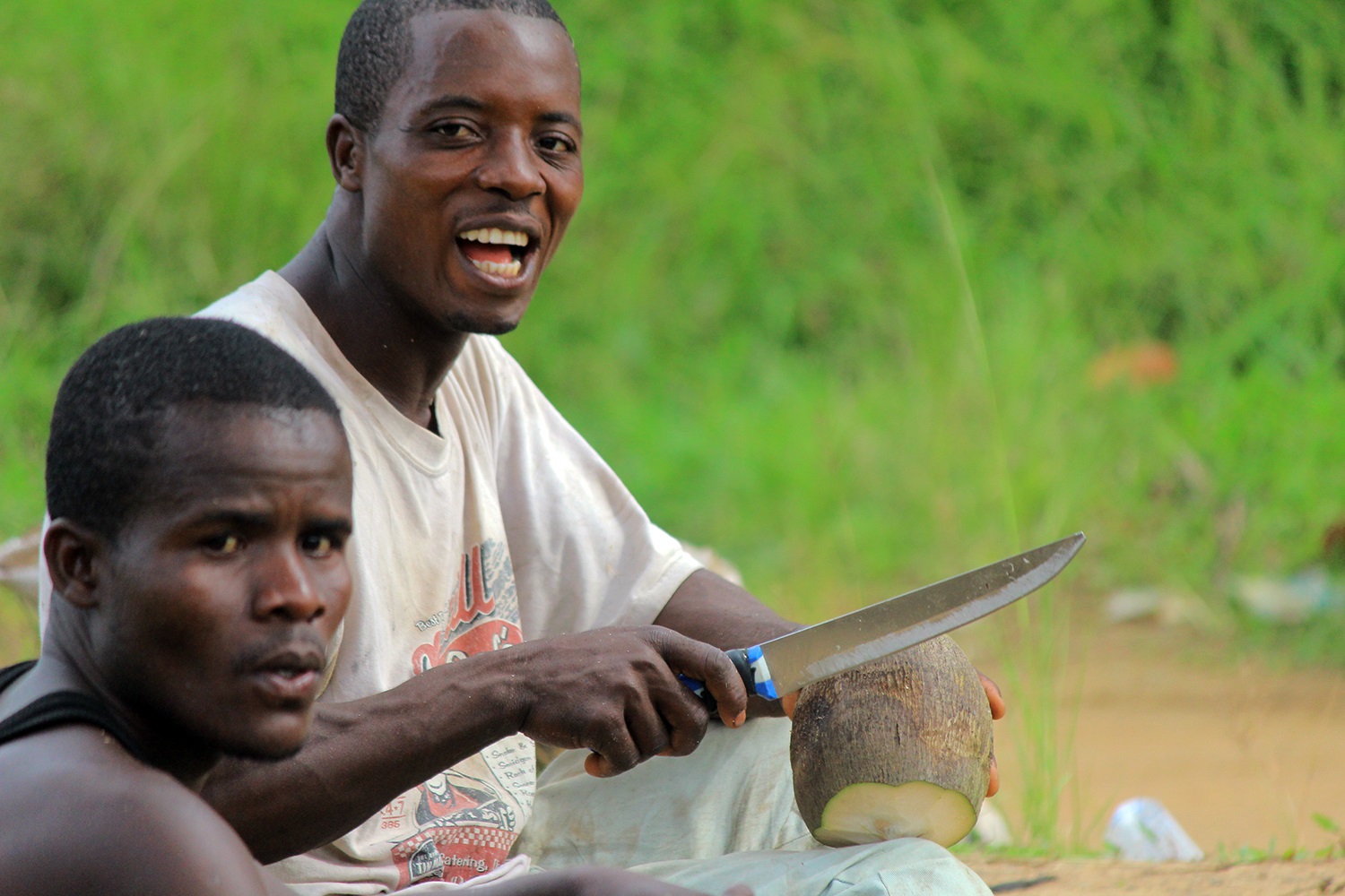Making-coconut-oil-Liberia